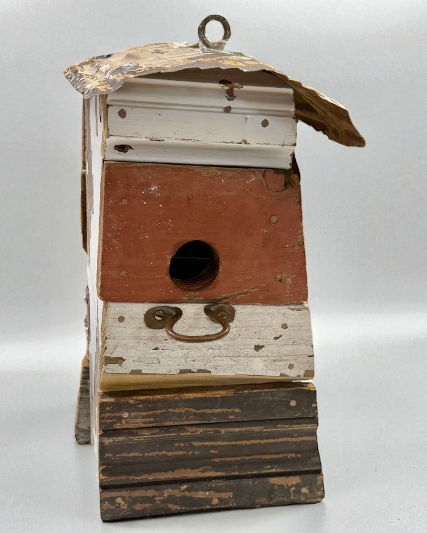 RK - Lighthouse Bird House