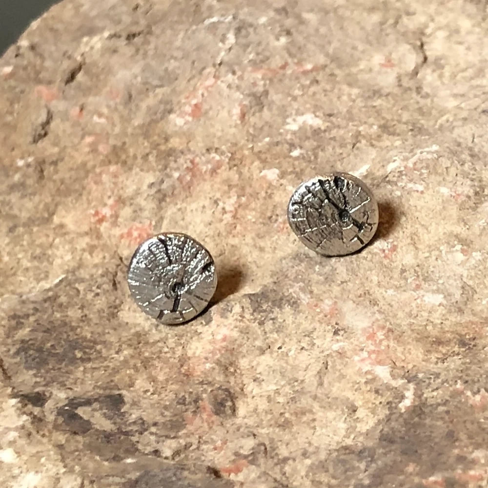Knot Post Earrings