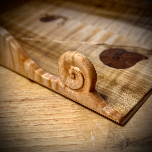 Snail Dustpan by Albert Kleine