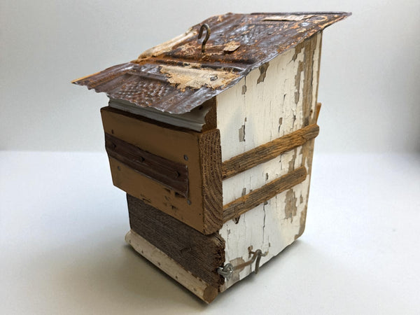 RK - Knotted Bird House