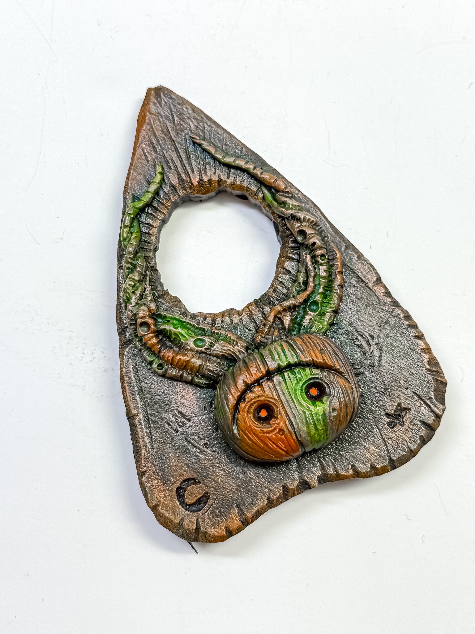 Planchette Hangers