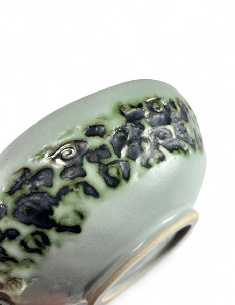 Bowl With Oxides in Texture