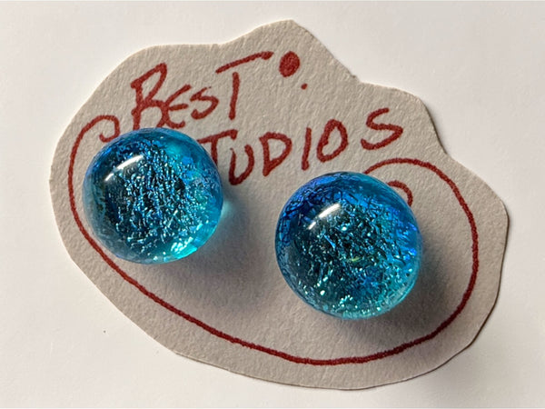 Studs, Sm