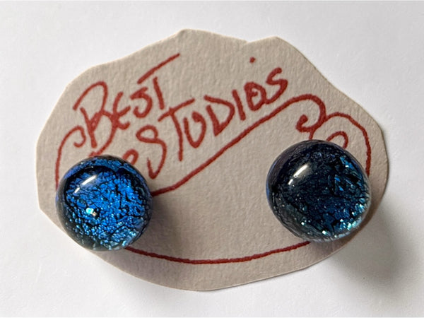 Studs, Sm