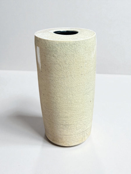 Cylinder w/ Small opening