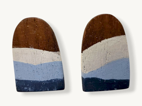 Small Arch Stud Earrings - Dark Stain