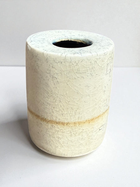 Cylinder w/ Small opening