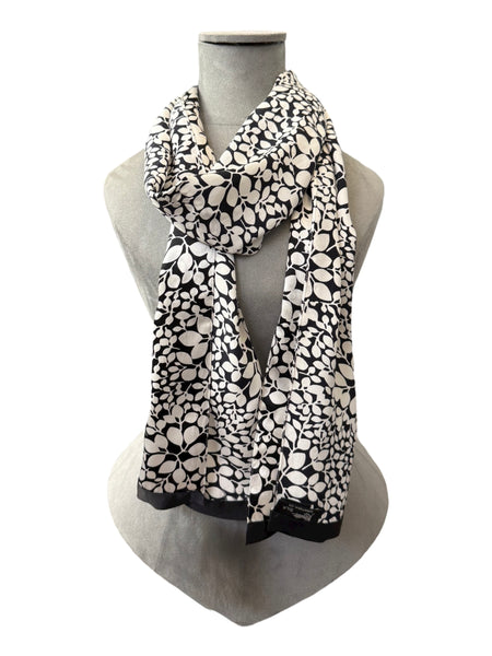 Swirl Mekko Scarf