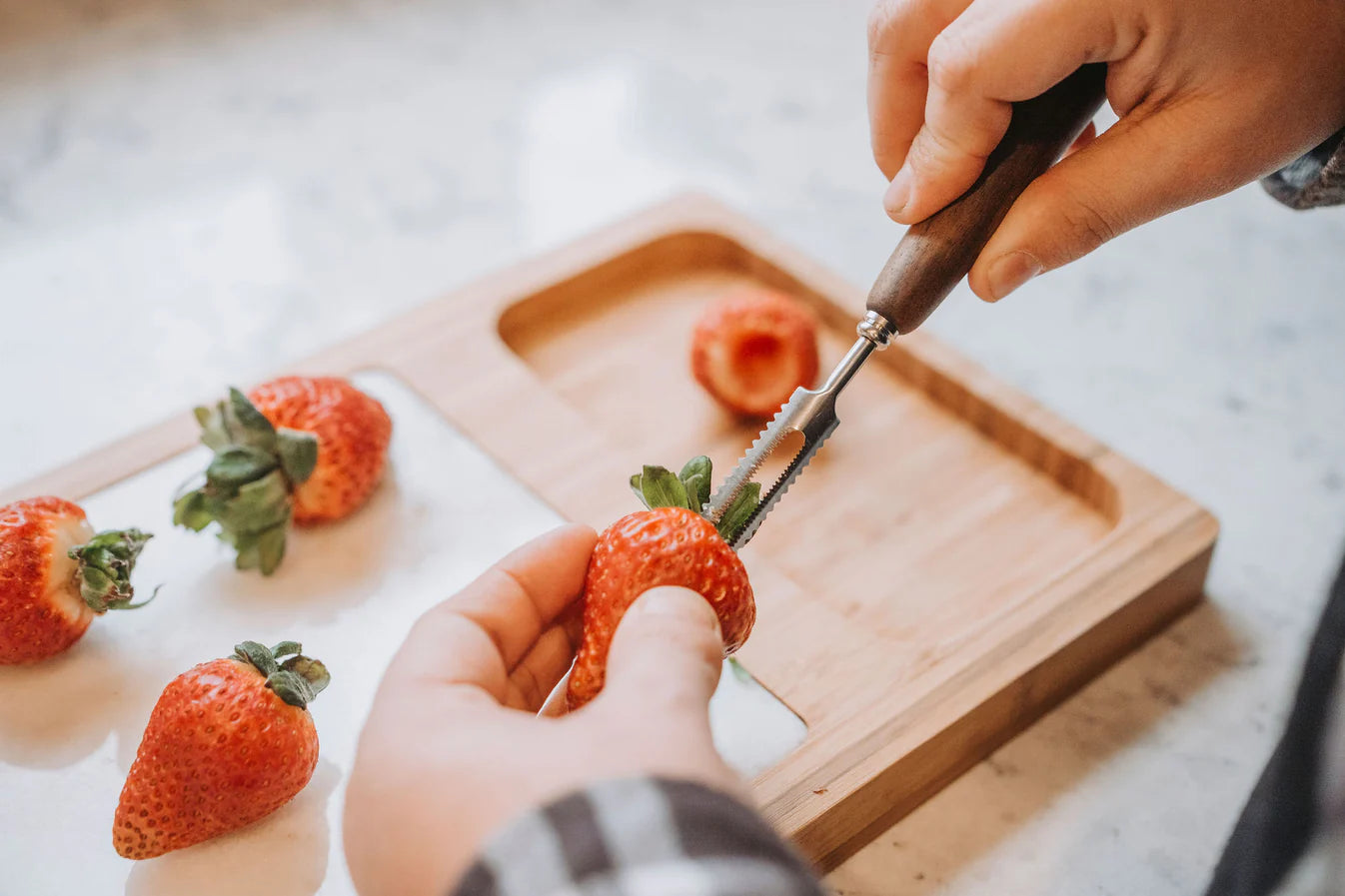 Small Wooden Peeler & Corer